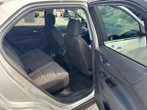 Used 2021 Chevrolet Equinox LT AWD/4WD image 33