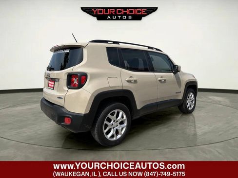 Used 2015 Jeep Renegade Latitude AWD/4WD image 5