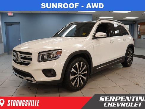 Used 2023 Mercedes-Benz GLB 250 GLB 250 4D Sport Utility image 1