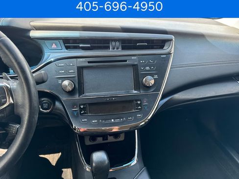 Used 2017 Toyota Avalon XLE FWD image 22