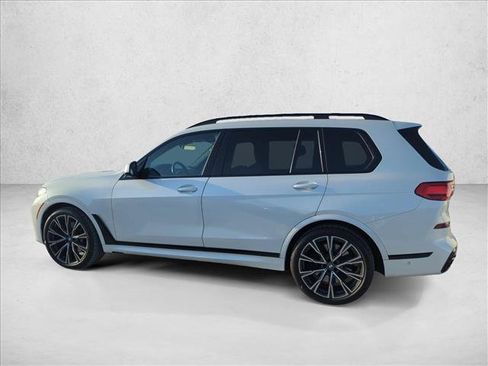 Used 2022 BMW X7 M50i AWD/4WD image 6