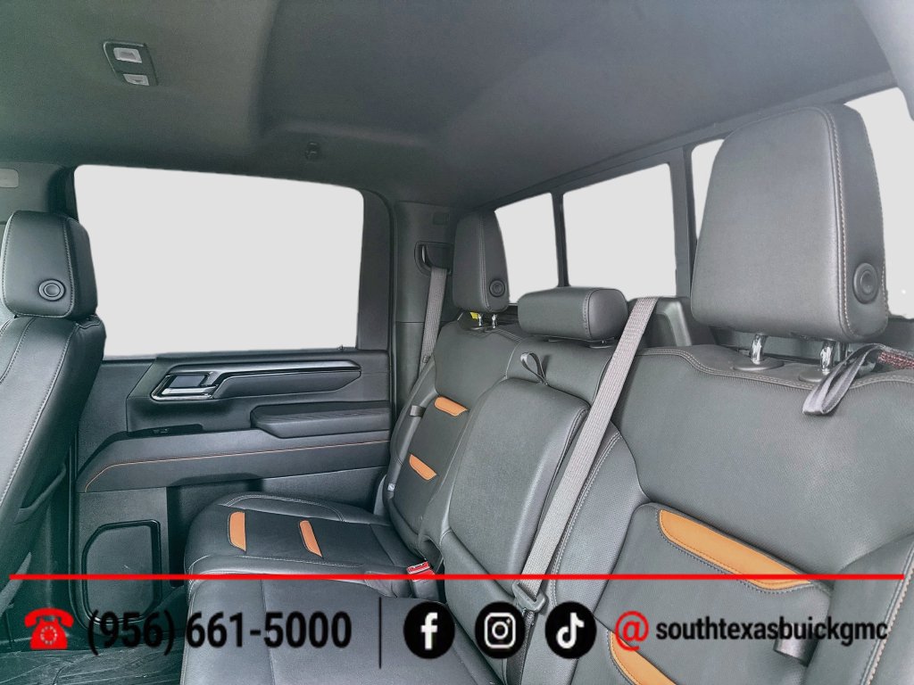 Used 2025 GMC Sierra 2500 AT4 w/ AT4 Premium Plus Package AWD/4WD image 26