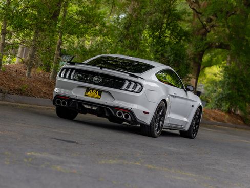 Used 2017 Ford Mustang GT Premium w/ Equipment Group 401A image 42
