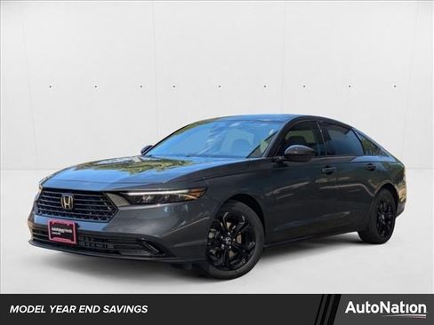 New 2025 Honda Accord SE image 1