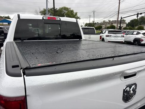Used 2023 RAM 1500 Laramie AWD/4WD image 29