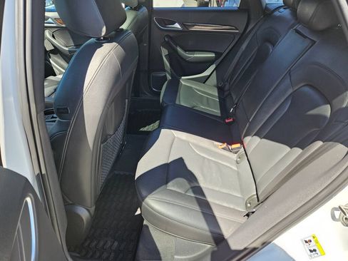 Used 2016 Audi Q3 2.0T Prestige AWD/4WD image 12