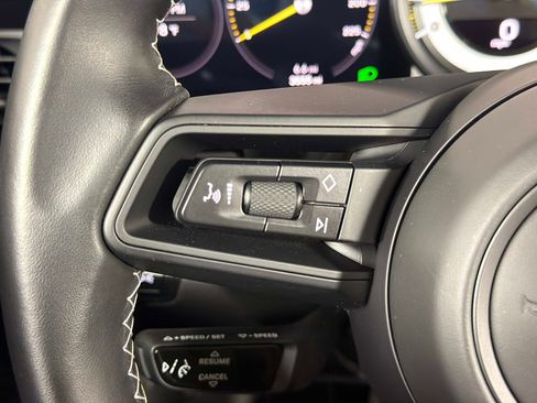 Used 2024 Porsche 911 GT3 image 40