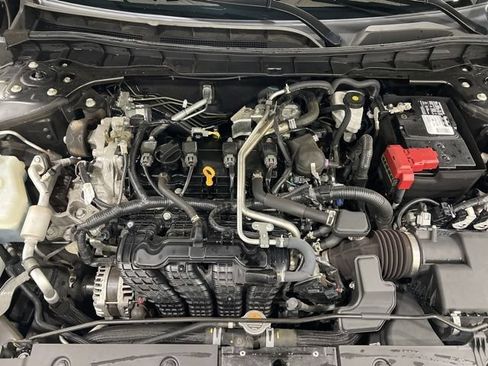 Used 2023 Nissan Altima 2.5 SR w/ SR Premium Package AWD/4WD image 15