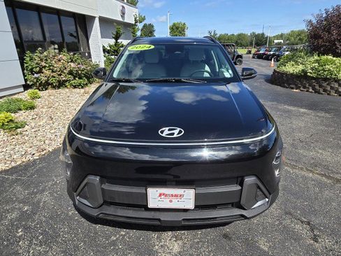 Used 2024 Hyundai Kona SEL image 9