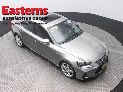 Used 2018 Lexus IS 300 F Sport w/ F Sport Package image 5