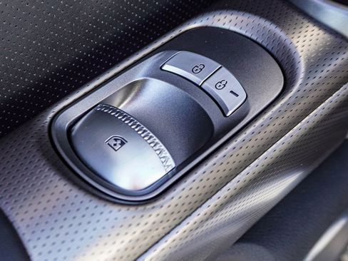 Used 2023 Genesis GV60 Advanced image 59