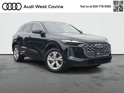 Used 2025 Audi Q5 Premium w/ Convenience Package