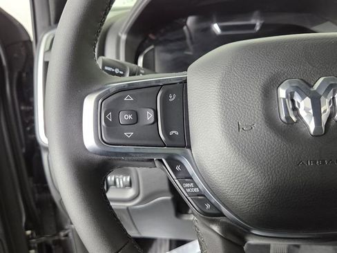 New 2026 RAM 1500 4x4 Crew Cab image 13