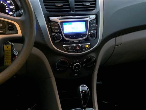 Used 2012 Hyundai Accent GLS w/ Premium Pkg 3 image 6