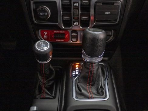 Certified 2021 Jeep Wrangler Unlimited Rubicon w/ LED Lighting Group image 17