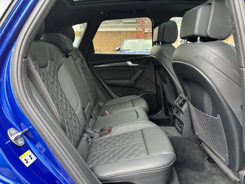 Used 2025 Audi SQ5 Premium Plus image 23