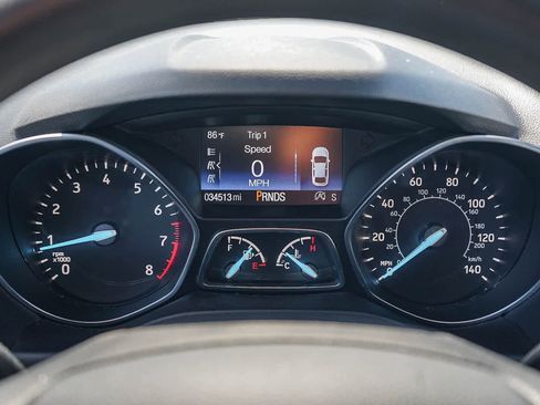 Used 2018 Ford Escape SE image 21