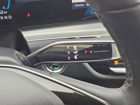 Certified 2024 Cadillac Lyriq Luxury image 36