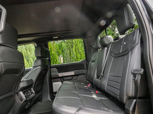 Used 2025 Ford F250 Platinum AWD/4WD image 31