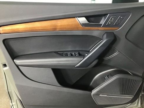 Certified 2023 Audi Q5 2.0T Premium Plus w/ Premium Plus Package image 11