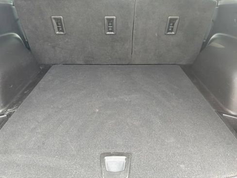 Used 2021 Chevrolet Blazer LT FWD image 15