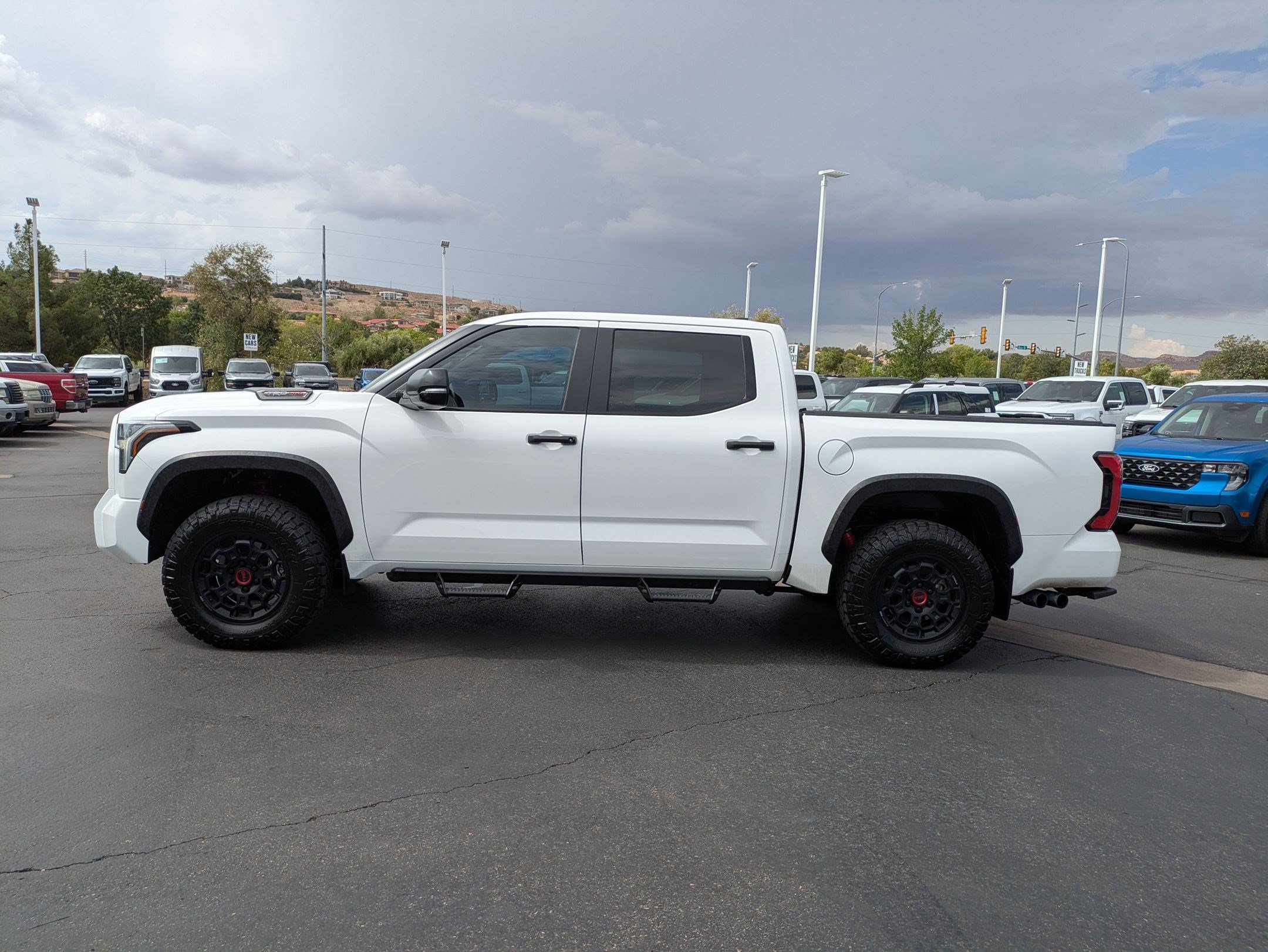 Used 2025 Toyota Tundra TRD Pro AWD/4WD image 6