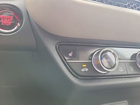 Certified 2026 Honda HR-V EX-L image 28