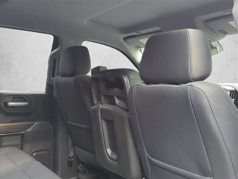 Used 2019 Chevrolet Silverado 1500 LT Trail Boss w/ Convenience Package image 18