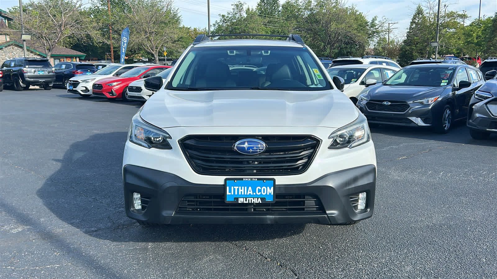 Used 2021 Subaru Outback Onyx Edition XT w/ Popular Package #2 AWD/4WD image 2