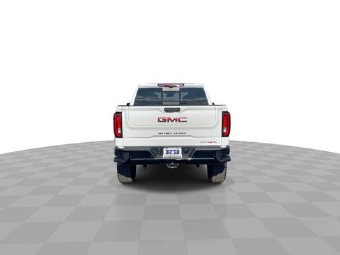 Used 2024 GMC Sierra 1500 AT4X image 7