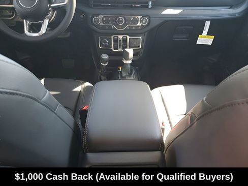 New 2026 Jeep Wrangler Sahara AWD/4WD image 26