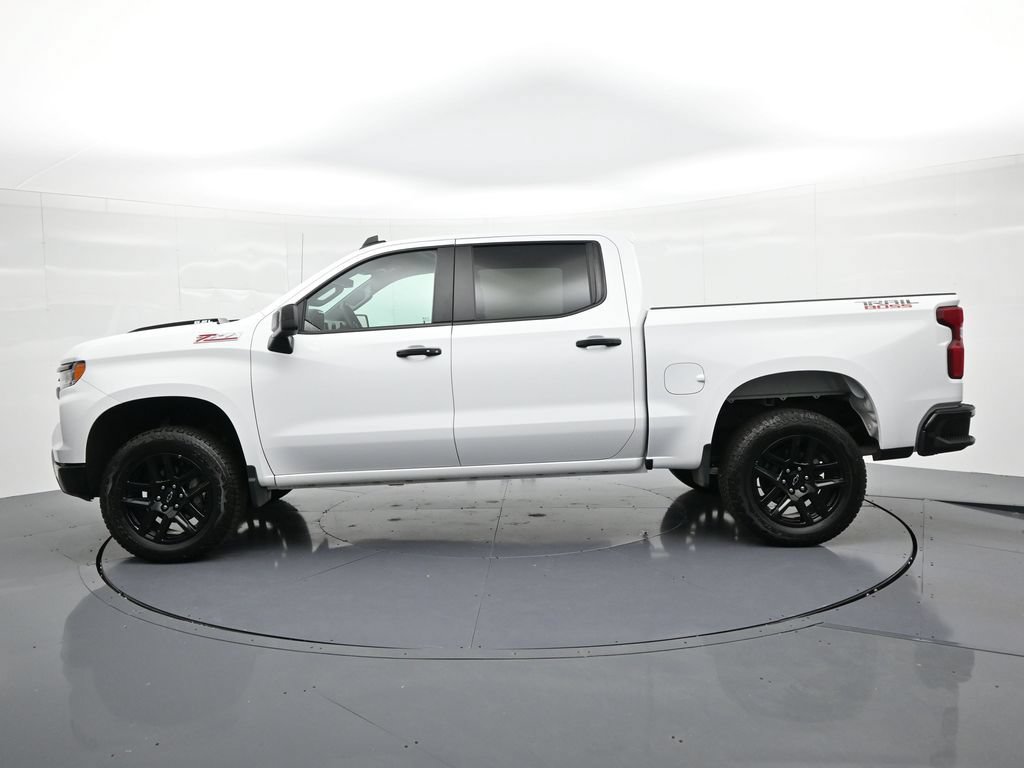 Used 2025 Chevrolet Silverado 1500 LT Trail Boss AWD/4WD image 9