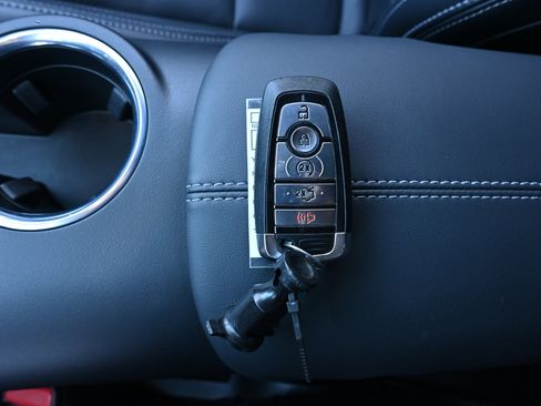 Used 2025 Ford Mustang GT Premium image 36