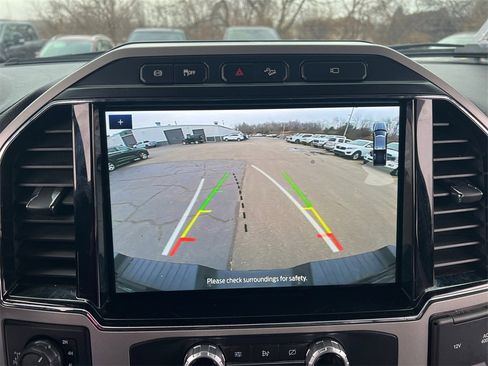 Used 2022 Ford F350 Lariat w/ Lariat Ultimate Package image 25