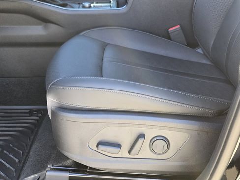 New 2026 Kia Sorento S image 17