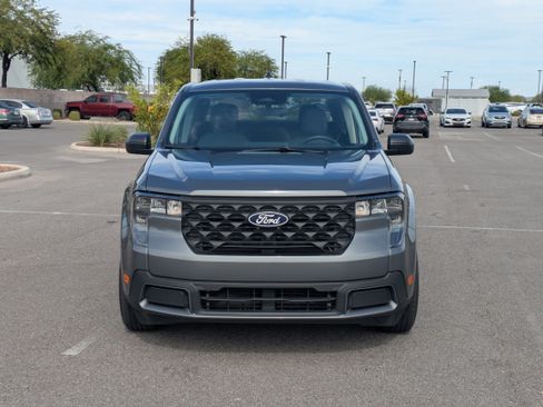 Used 2025 Ford Maverick XLT FWD image 8