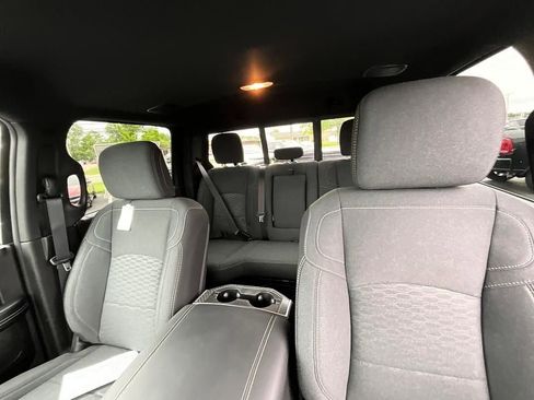 New 2026 RAM 3500 Big Horn AWD/4WD image 35
