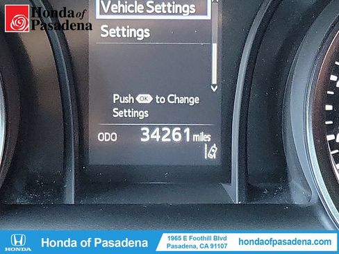 Used 2023 Toyota Camry SE w/ Protection Package (Q2) (TMS) FWD image 14