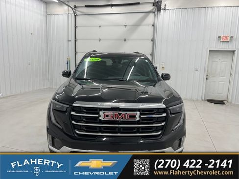 Used 2026 GMC Acadia Elevation w/ Elevation Premium Package FWD image 7