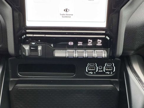 Used 2024 RAM 2500 Rebel w/ Towing Technology Group image 30