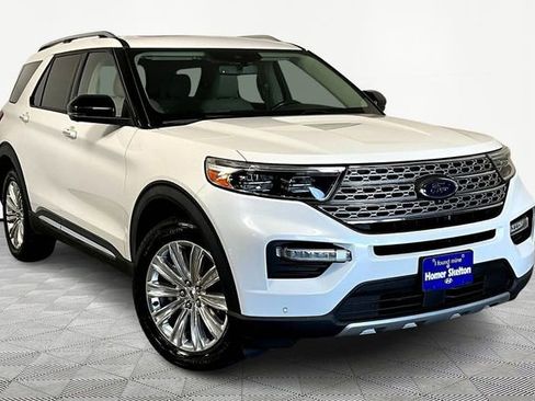 Used 2020 Ford Explorer Limited image 1