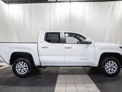 New 2026 Toyota Tacoma SR5