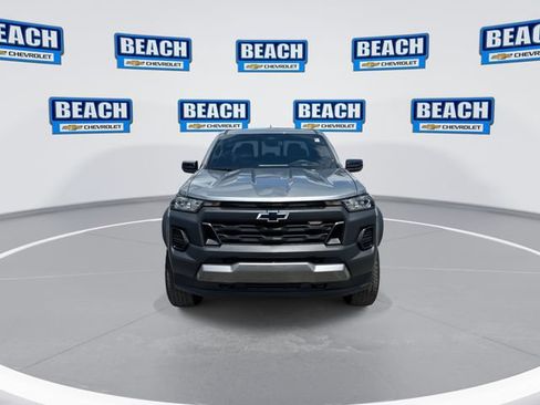 Used 2026 Chevrolet Colorado Trail Boss AWD/4WD image 3