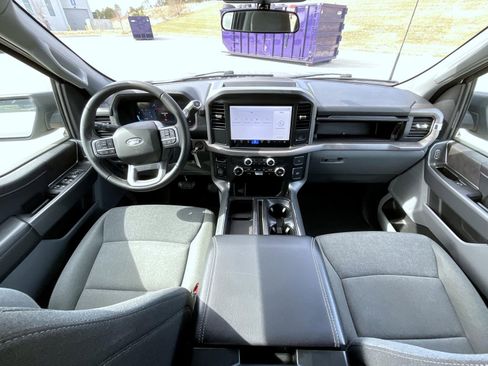 Used 2025 Ford F150 XLT w/ Equipment Group 301A Standard AWD/4WD image 15