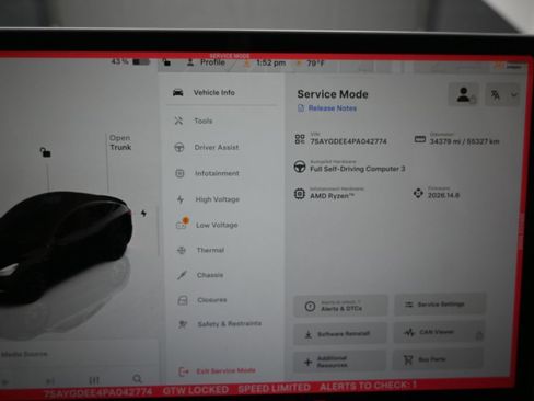 Used 2023 Tesla Model Y Long Range AWD/4WD image 17