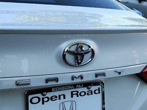 Used 2024 Toyota Camry XSE FWD image 29