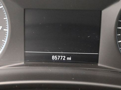 Used 2021 Chevrolet Equinox LS image 25