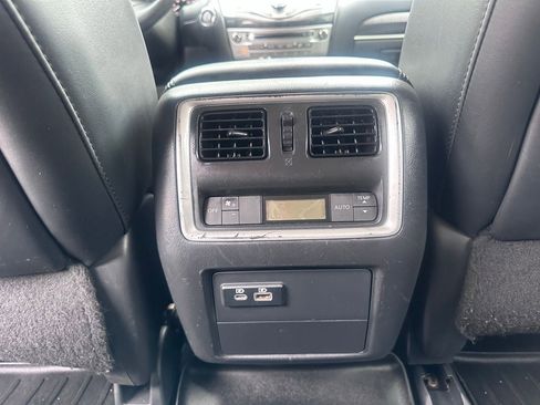 Used 2020 INFINITI QX60 Luxe w/ Essential Package FWD image 19