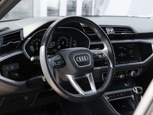 Certified 2023 Audi Q3 2.0T Premium Plus w/ Premium Plus Package AWD/4WD image 11