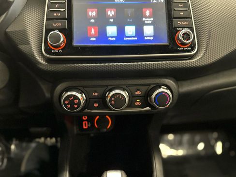 Used 2021 Nissan Kicks S FWD image 20